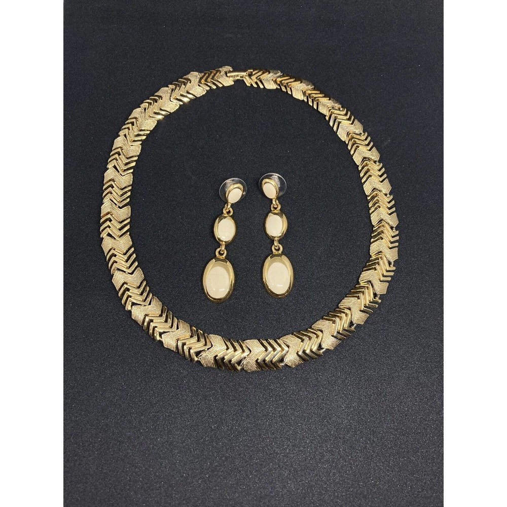 Vintage Napier Gold Tone Weave Choker Necklace & Earings Lot